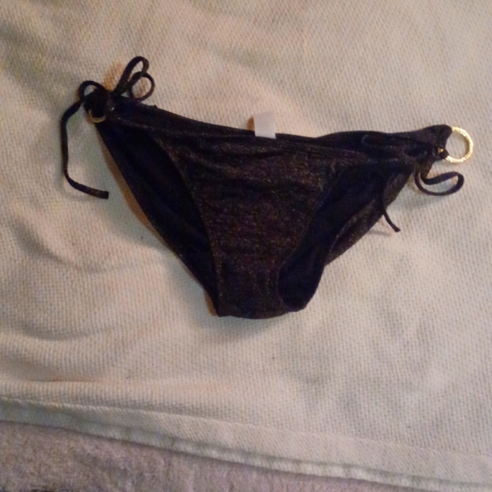 Bikini bottoms